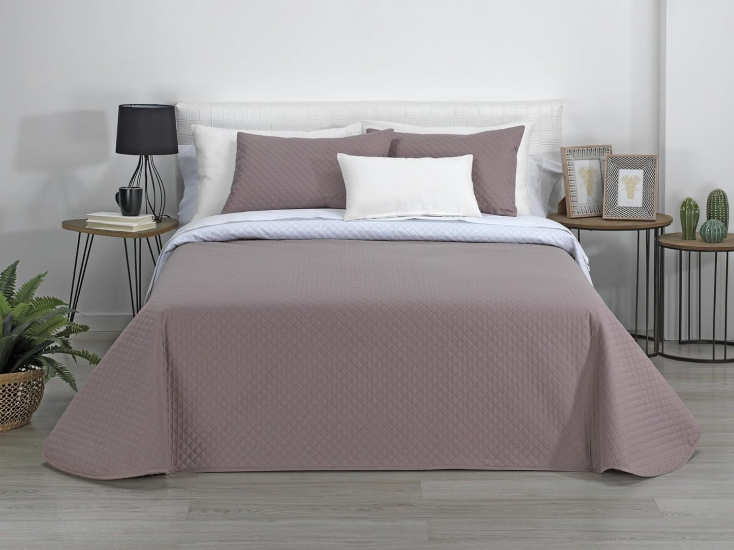 Estoralis | AVA | Colcha boutique reversible | Para todas las estaciones | Color - Blanco/Gris pardo | Para cama de 140/150/160 cm. cama. (250 X 270 Cm. Ancho X Alto) | Edredón acolchado Edredones y colchas Naty Tienda Título predeterminado