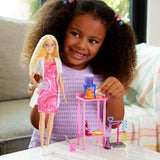 Muñeca científica Barbie y accesorios con moderna muñeca rubia, mesa de laboratorio, microscopio, vaso que cambia de color y placa de Petri, JCR70
