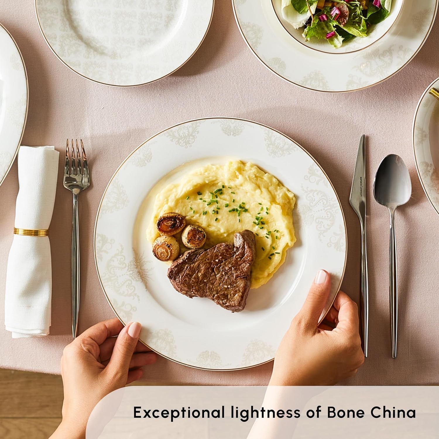 Karaca Elegance Bone Siena Vajilla para 12, Vajilla Moderna de Porcelana, Vajilla con Tazones de Sopa, Fuente para Servir, Platos Hondos, Platos de Postre - Blanco y Dorado