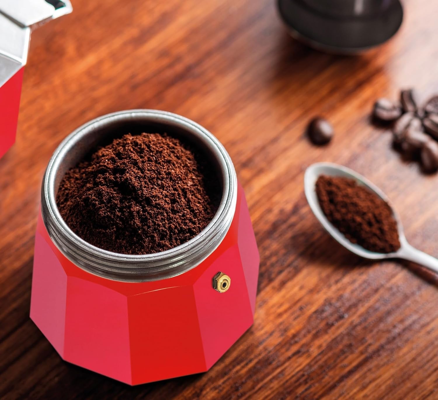 Cafetera espresso Cilio Classico para 6 tazas | eléctrico 480W | Ø 11,5 cm Alto: 25 cm | aluminio | rojo | placa integrada | con función de retención de calor y filtro reductor | para viajar o acampar