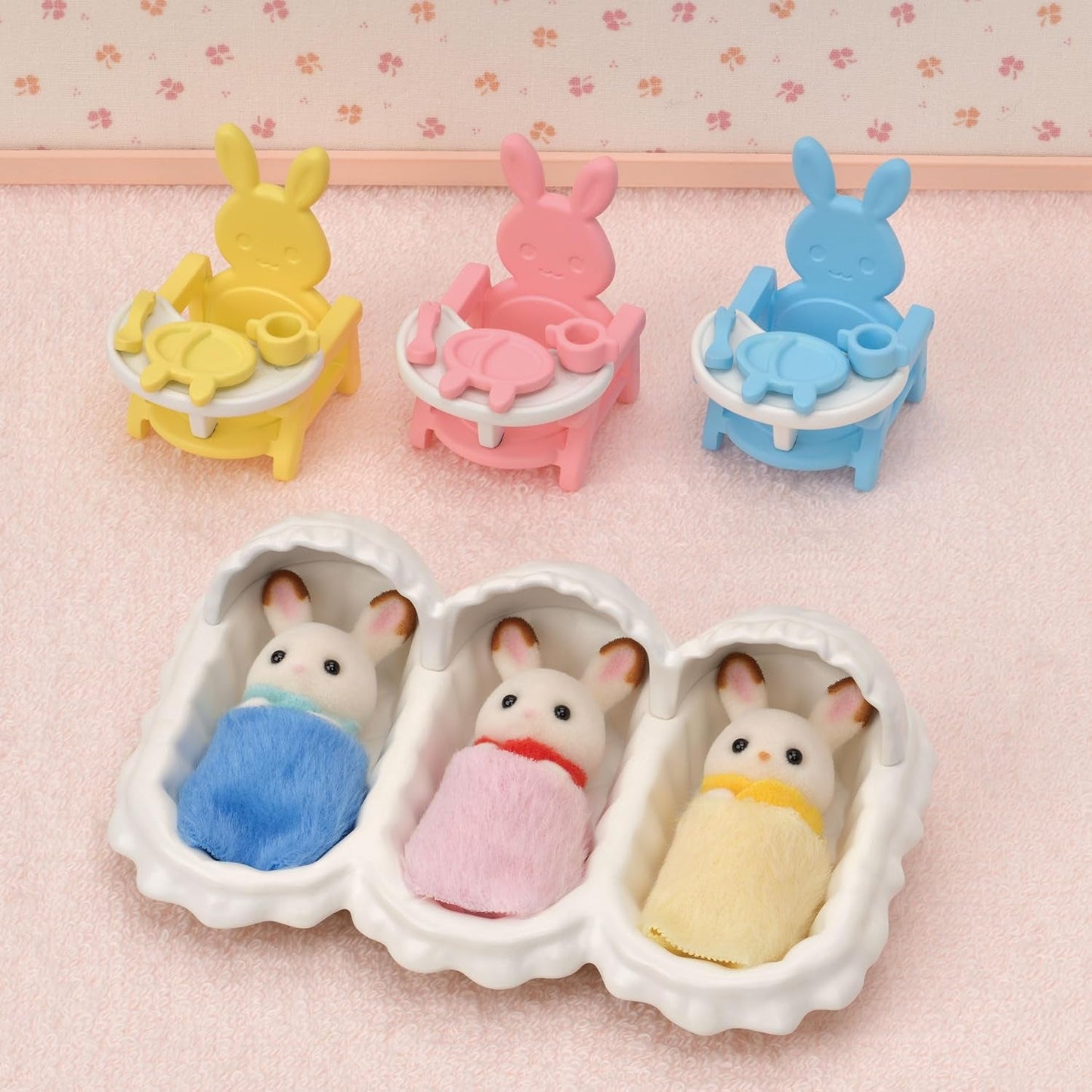 Sylvanian Families L5532 Trillizos Starter Kit - Juego de casa de muñecas