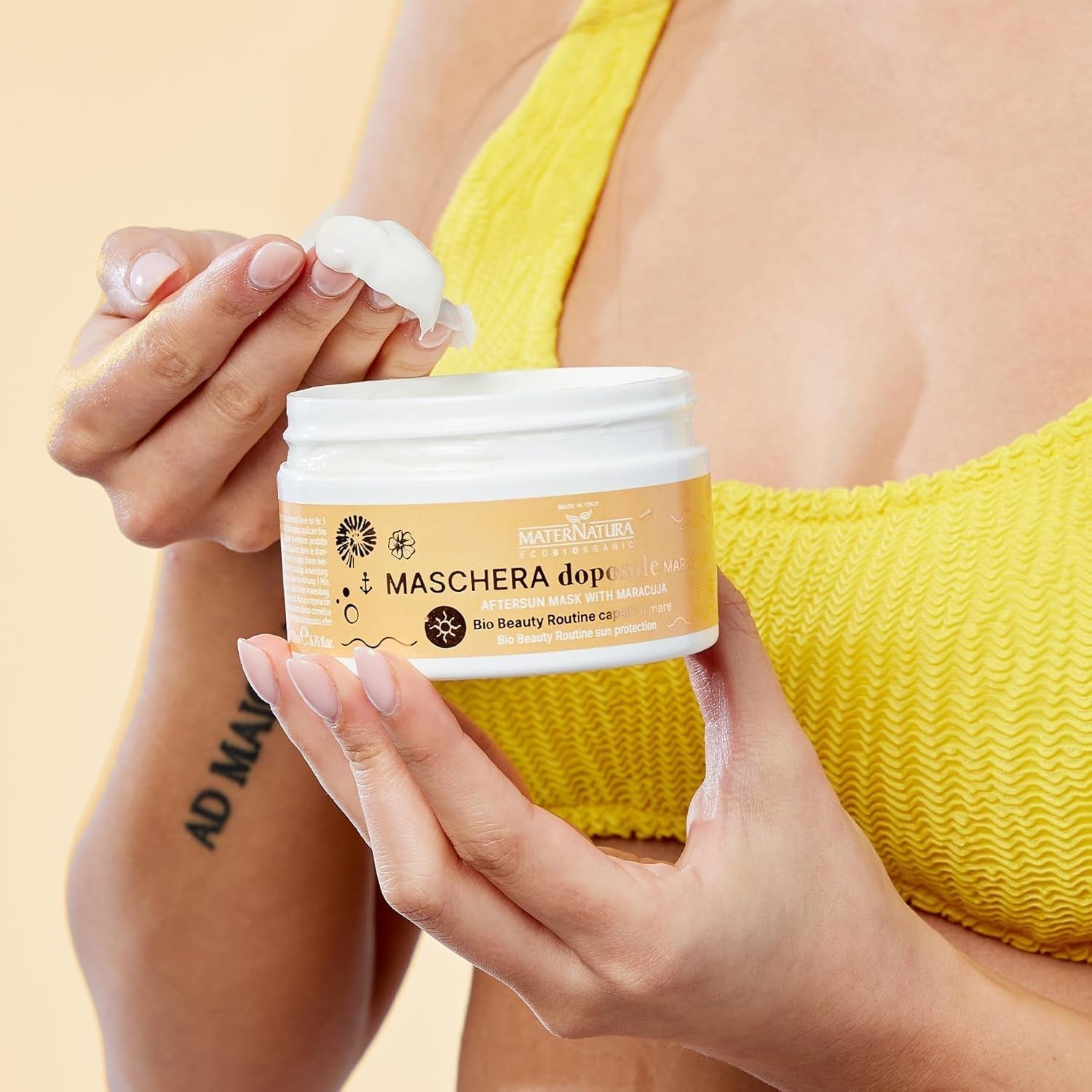 Maternatura, mascarilla aftercare con maracuyá, hidrata y da elasticidad al cabello después de la exposición al sol, rutina de belleza orgánica para cabello de playa, certificado orgánico, Made in Italy - 200 ml Naty Shop mascarilla capilar
