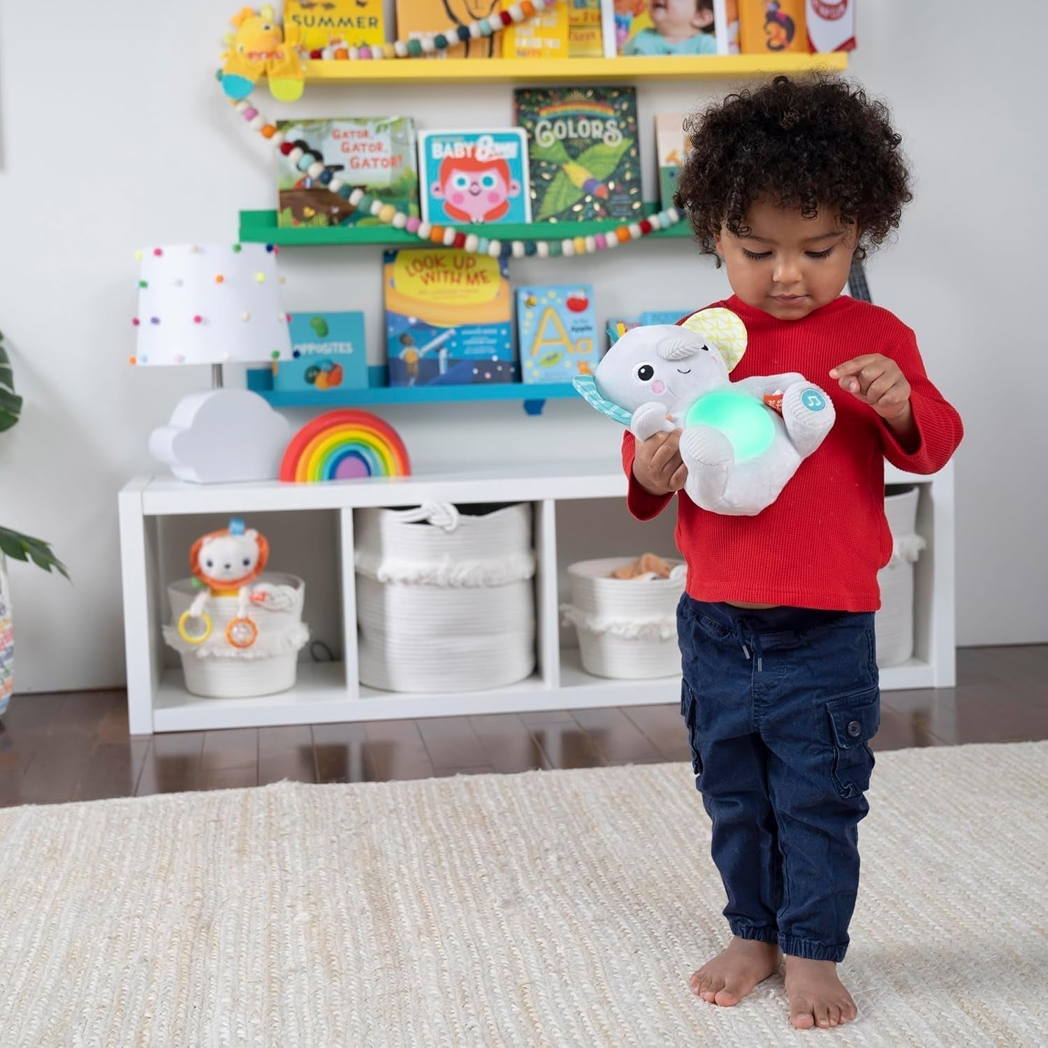 Bright Starts, Elefante bebé Hug-a-bye con luces, canciones, diferentes texturas y más, multicolor Juguetes Bebe Naty Shop