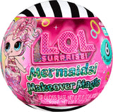 Jajaja ¡Sorpresa! Mermaids Makeover Magic Tots - Brillo de labios real para que tú y tu muñeca hagan, mezclen y creen maquillaje, divertido juego acuático, 6 muñecas para coleccionar - Edades 4+