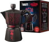 Bialetti Moka Express Stranger Things Cafetera de 6 tazas, botón musical con función de carga USB-C, no apta para placas de inducción, 6 tazas (270 ml), negra