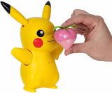 Pokémon PKW3330 - Deluxe My Partner Pikachu, Pikachu Oficial con luz, sonido y movimiento Figuras de acción Naty Shop
