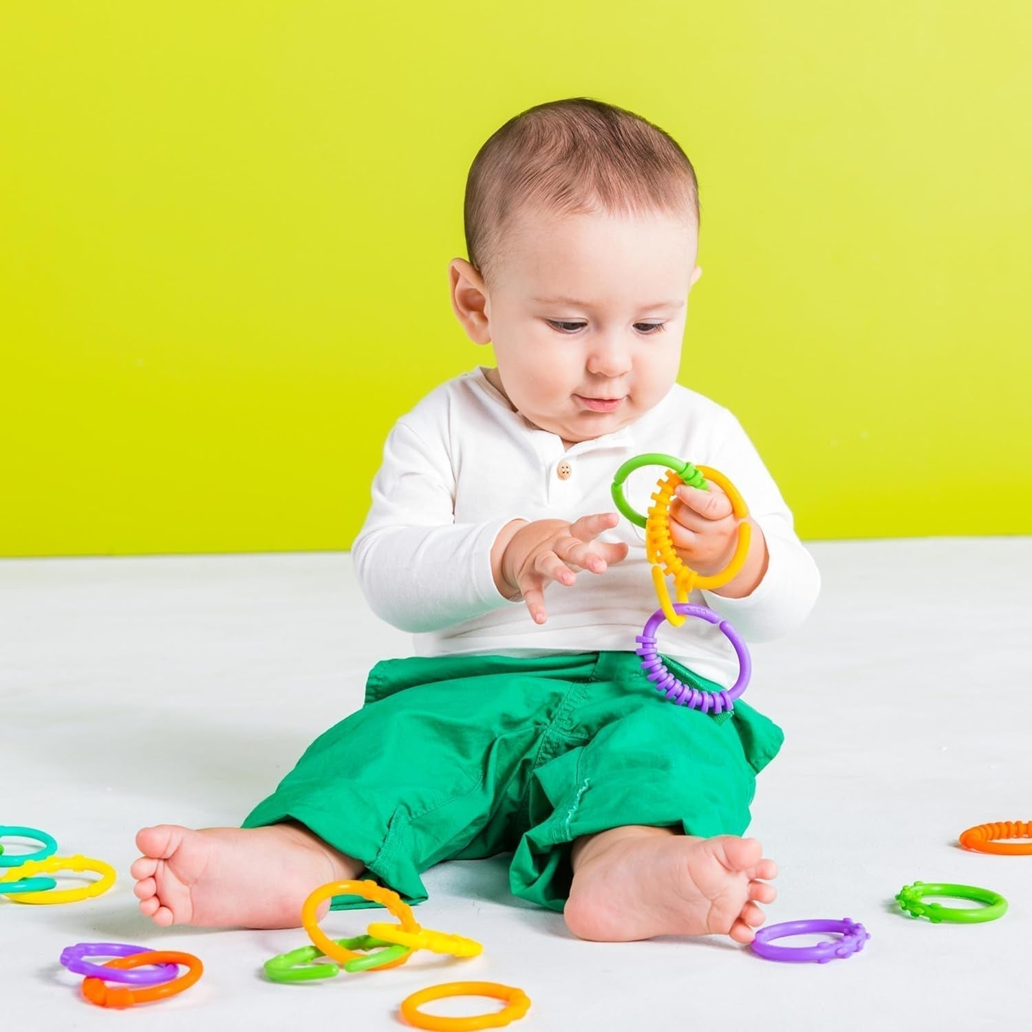 Bright Starts, Oball, eslabones de conexión de cadena para cochecito, muchos eslabones, plegable, fácil de colocar, fácil de limpiar, perfecto para viajar Bebe Toys Naty Shop