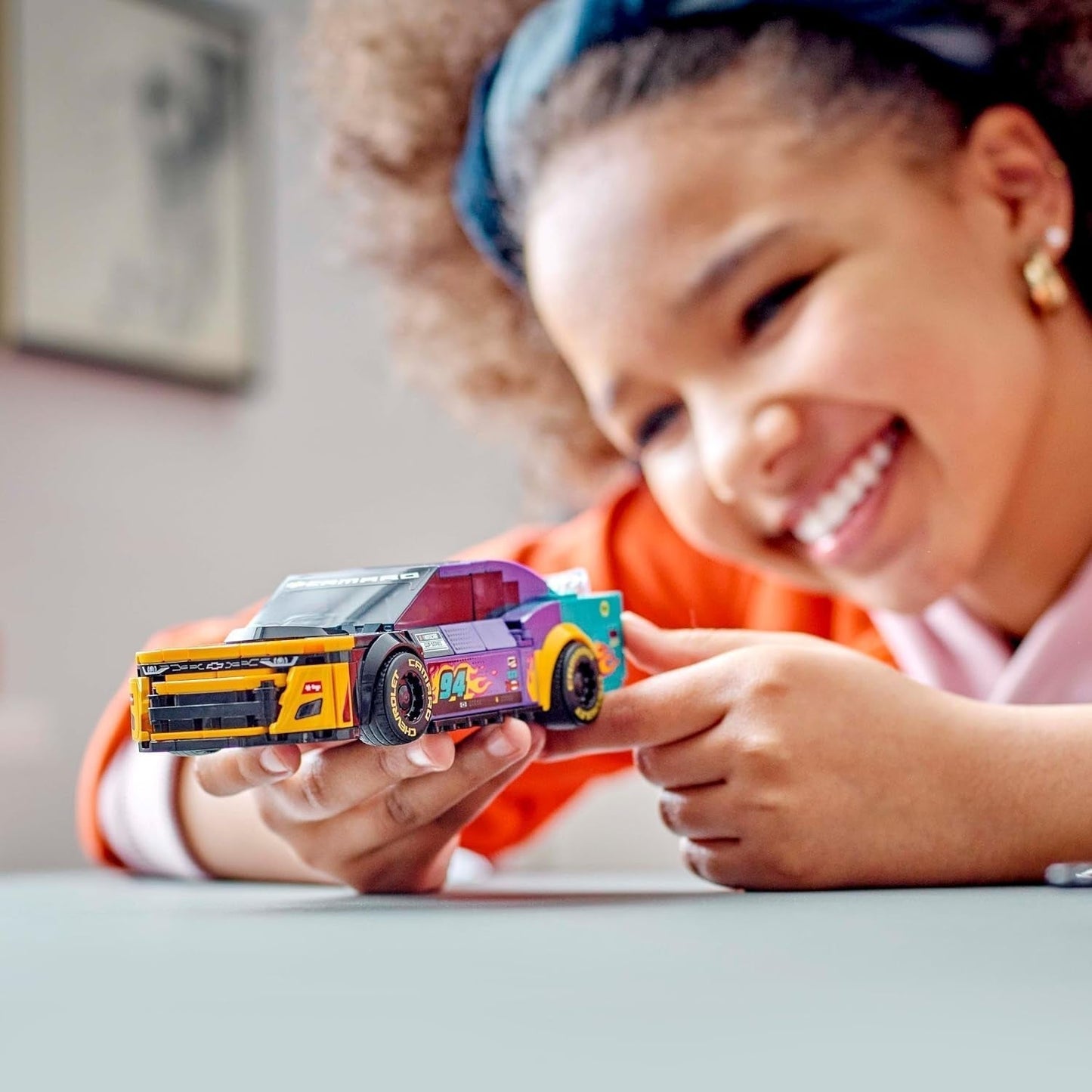 Coche de juguete LEGO Speed Champions NASCAR Chevrolet Camaro ZL1 de próxima generación; Set de construcción y juego de coches de carreras; Regalo para niños y niñas mayores de 9 años 76935 Juegos de construcción Besuche den LEGO-Store