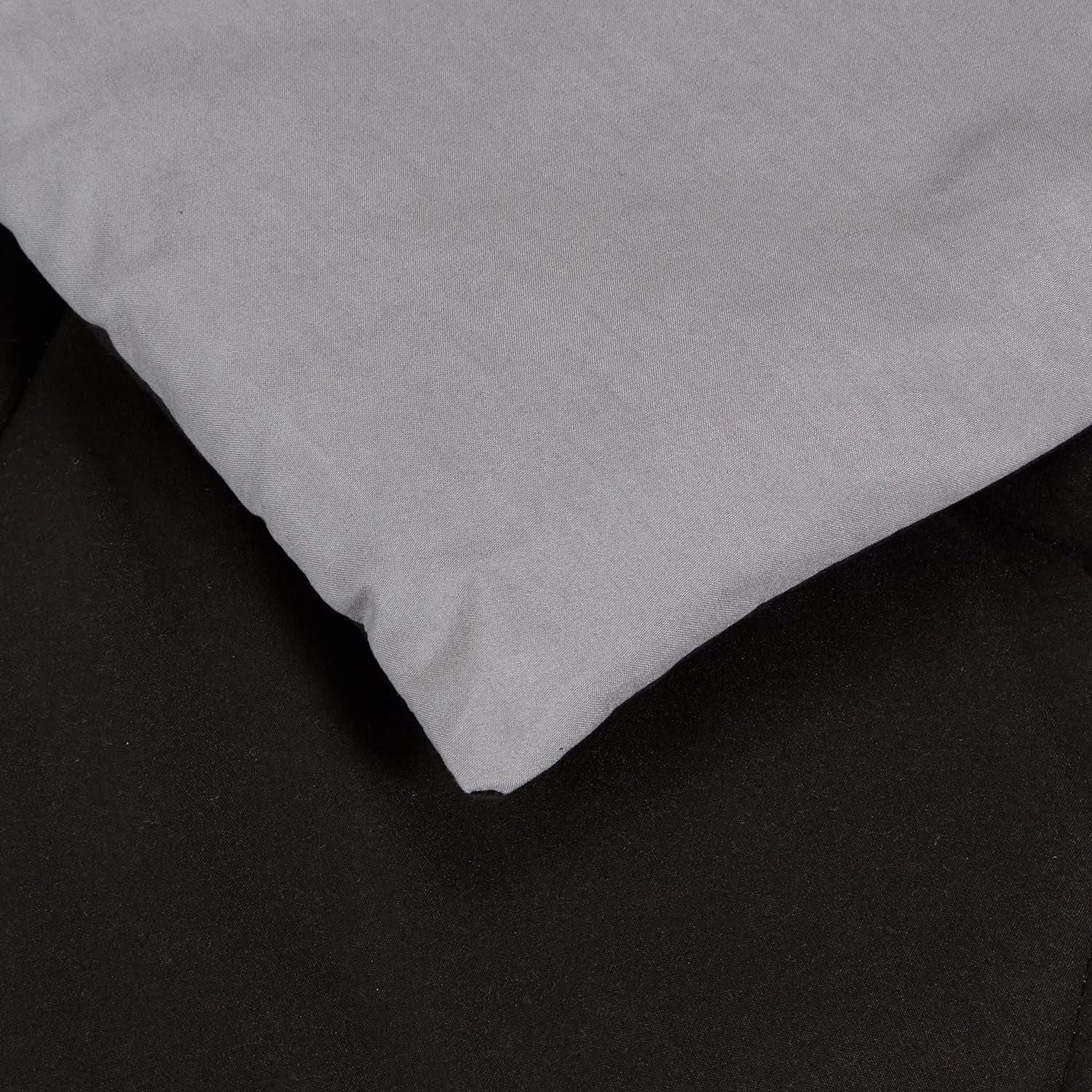 Amazon Basics Funda Nórdica de Microfibra, Utilizable por Ambas Caras, 220 X 240 Cm, Gris/Negro Edredones y Edredones Naty Shop