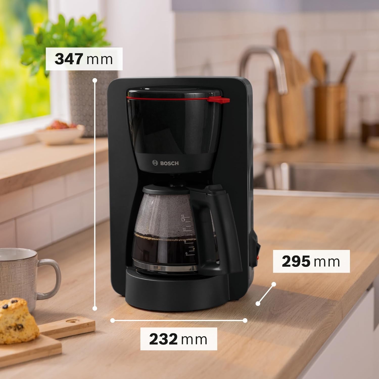 Bosch MyMoment TKA2M113 Cafetera espresso con filtro, jarra de cristal de 1,25 l, 10-15 tazas, función de mantenimiento del calor durante 40 minutos, sistema antigoteo, soporte de filtro giratorio, depósito de agua desmontable, 1200 W, negro mate