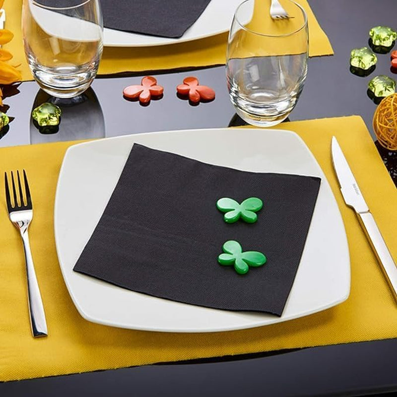 - Servilletas de fibra de seda - Negro - Servilletas de papel certificadas Fsc® - Reciclable y biodegradable - Tamaño 40 X 40 Cm - 3 capas - 40 servilletas