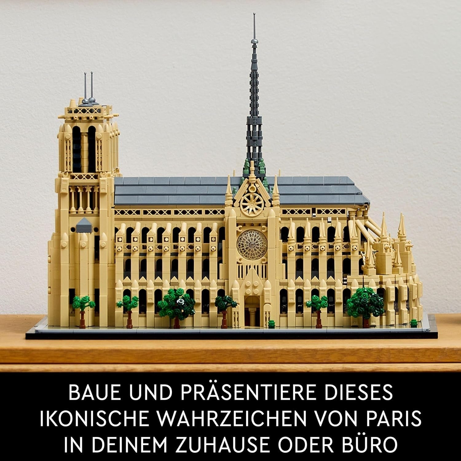 LEGO Architecture Notre-Dame De Paris, Coleccionable para adultos, Recuerdo de Francia, Regalo para mujeres, hombres, trotamundos y todos los entusiastas de la historia, Modelo arquitectónico 21061 Juegos de construcción Besuche den LEGO-Store