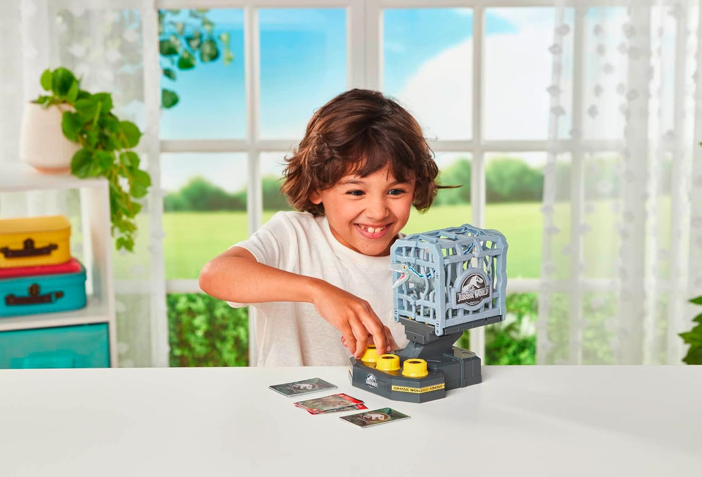 EPOCH Games, Jurassic World - Cage Breaker, 7523, juguete de dinosaurio, juego de mesa para niños a partir de 4 años