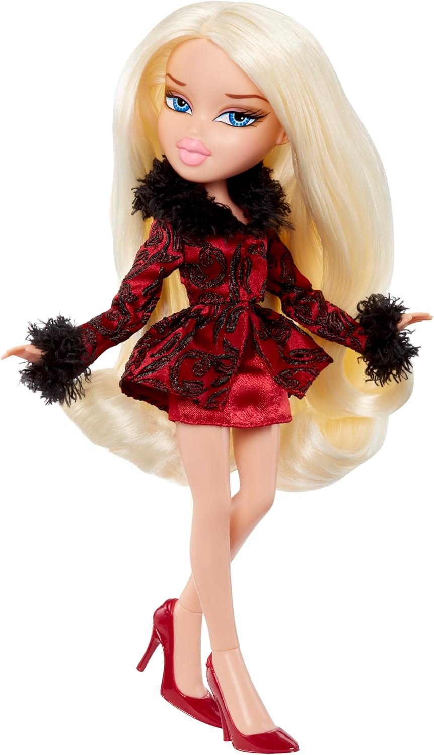 Muñeca Bratz Clueless Cher: muñeca de película coleccionable con atuendos y accesorios reales