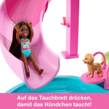 Barbie Dream Pool Playset con seis áreas de juego que incluyen un tobogán y un jacuzzi, además de más de 20 accesorios como una mascota, flotadores y más, JKG83