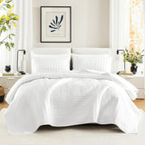 Comfort Spaces Kienna Juego de edredón de lujo con doble costura, manta de verano, ligero, suave, ropa de cama para todo el año, funda de almohada a juego, blanco, manta para camas king size (264,2 x 228,6 cm), Naty Shop Quilts & Quilts Garden White/Opulent Quilt King/Cal King(104"X90")