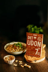 Fideos Udon Shirataki Konjac Bio 385g - Bajos en calorías, sin gluten, veganos - elaborados a base de raíz de konjac, ricos en fibra ALIMENTO DIETÉTICO