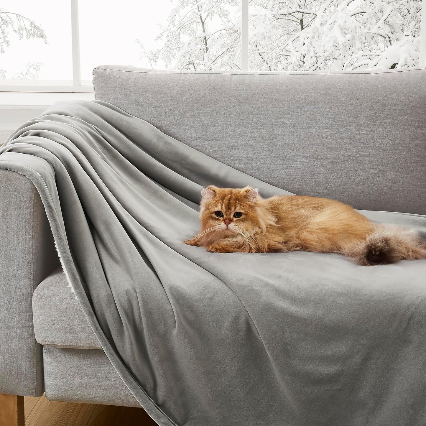 UGG 01465 Bliss Sherpa Throw Blanket Totalmente reversible para sofá o cama Lavable a máquina Cuidado fácil Suave felpa Mantas de lujo de gran tamaño 178 x 127 cm Seal Naty Shop Edredones y edredones