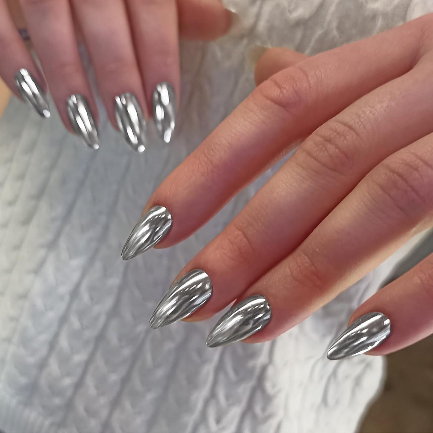 Uñas Cromadas Autoadhesivas - Pegamento Con Brillo Marrón Almendra Mediano En Las Uñas Uñas Postizas Con Brillo Pegamento En Uñas Artificiales Uñas Acrílicas Esmaltadas Para Mujeres 24 Piezas