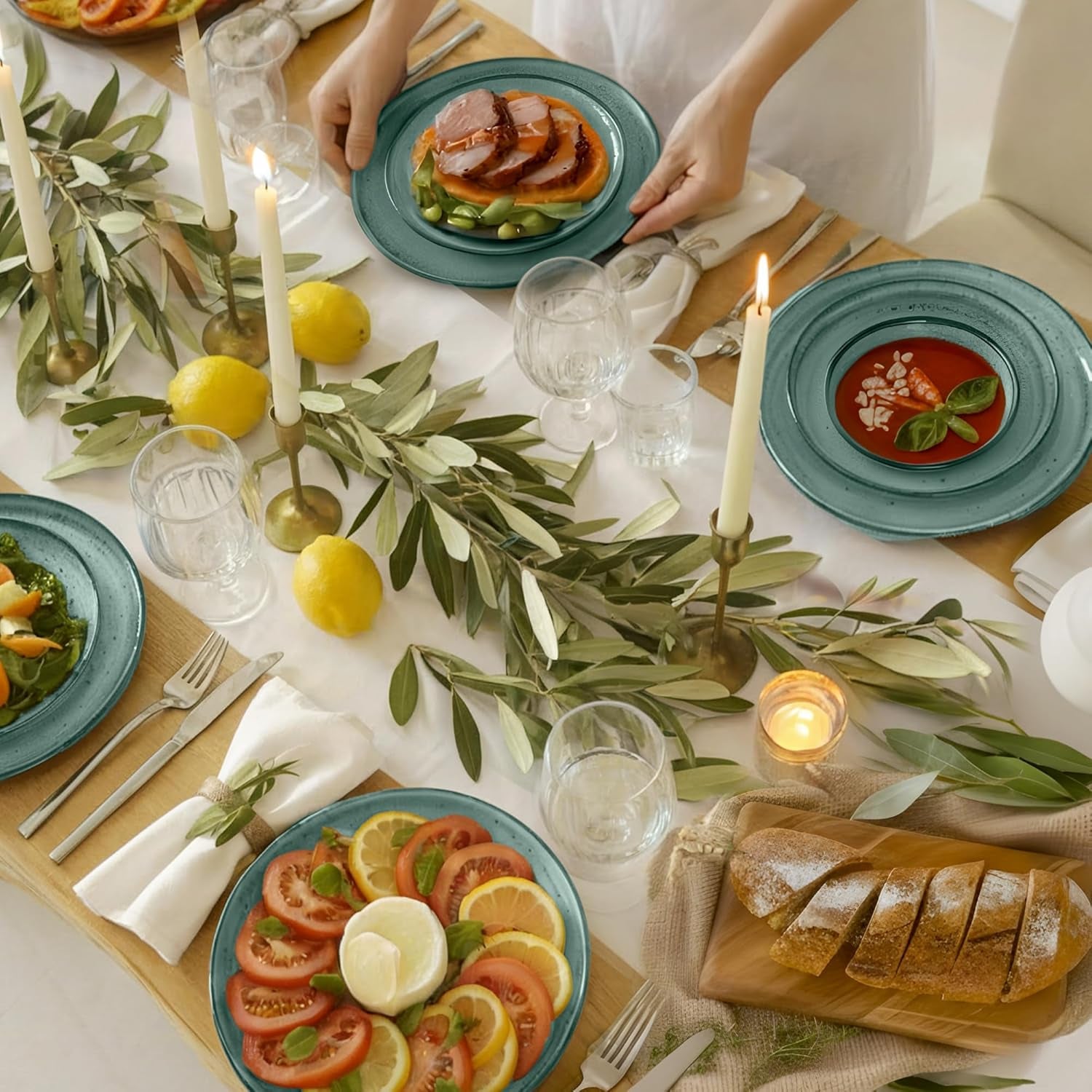 Twinzee Juego de vajilla de gres de 24 piezas para 6 personas - Juego de cuencos y platos - Gres apto para microondas - Colección Riviera