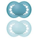 MAM Chupetes originales, paquete de 2, chupetes respetuosos con los dientes, fabricados con materiales sostenibles y bioregenerables, tetinas de silicona MAM SkinSoft, con caja para chupete, 6-16 meses, azul/azul claro
