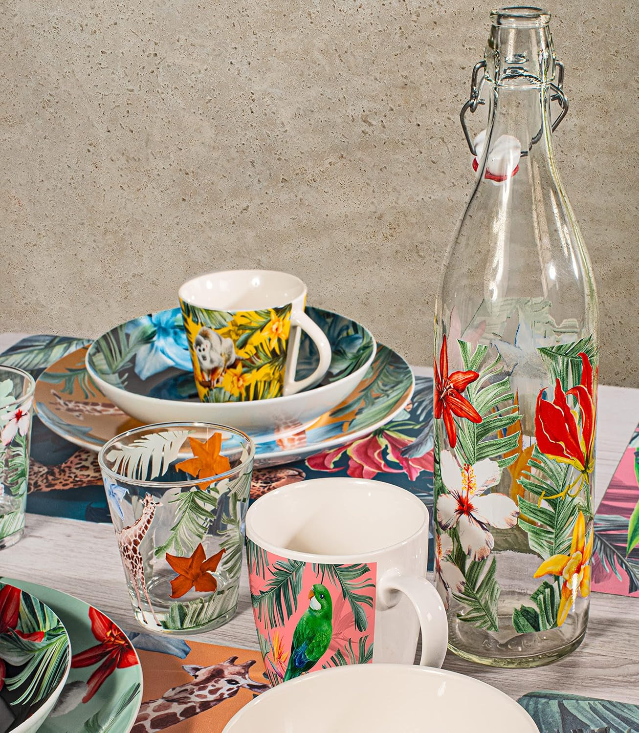 Servicio de tavola de porcelana exótica de 18 piezas