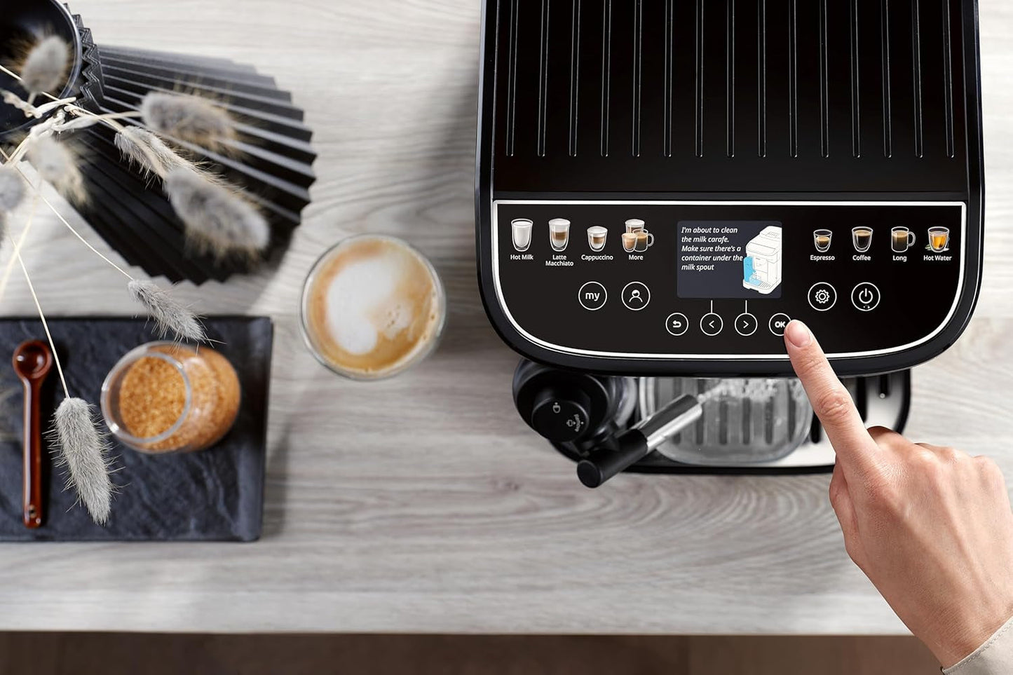 De'Longhi Magnifica Evo Next - Cafetera totalmente automática Perfetto con espumador de leche LatteCrema, 13 bebidas con un solo toque, cafetera y capuchino, pantalla táctil a color, titanio (ECAM312.80.TB)