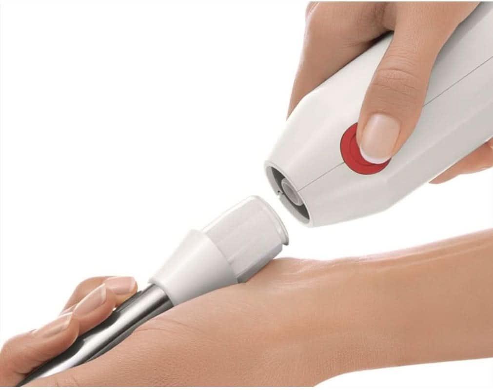 Hausgeräte MSM64110 Batidora de pie ergonómica con Edelstahl-Mixfuß Quattroblade (450 W) Rot, Weiß Kitchen Naty Shop