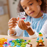 LEGO Classic Creative Animals, caja con ladrillos de colores, construye figuras de animales con ladrillos como perro, gato, conejo, hámster y pájaro, juguete de construcción para niños y niñas a partir de 5 años 11034 Juegos de construcción Besuche den LEGO-Store