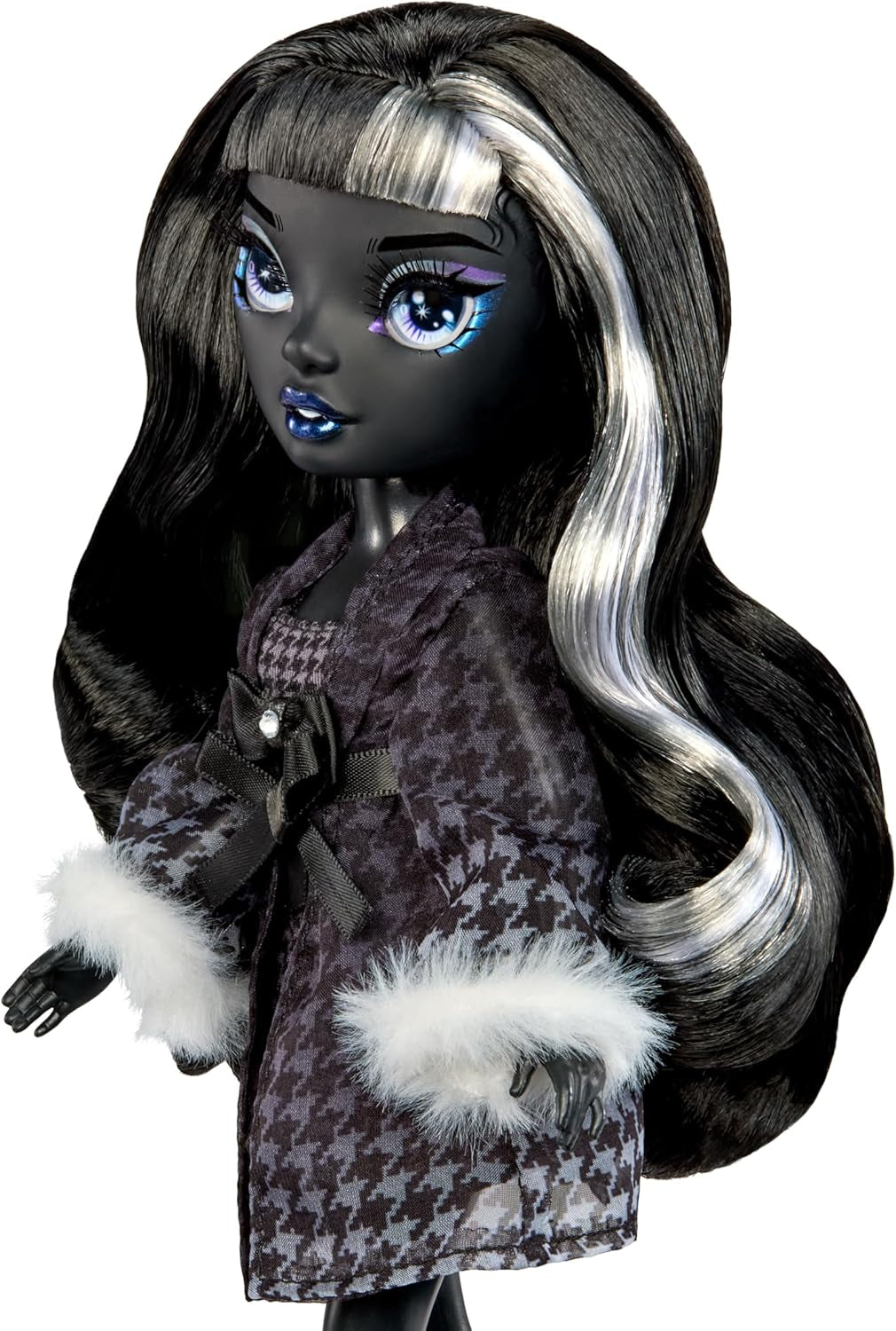 Rainbow High Shadow High Girl's Night - Shanelle Onyx - Muñeca de moda de 28 cm en tonos grises, pelo negro y conjunto con accesorios y peine - Para coleccionistas y niños a partir de 6 años