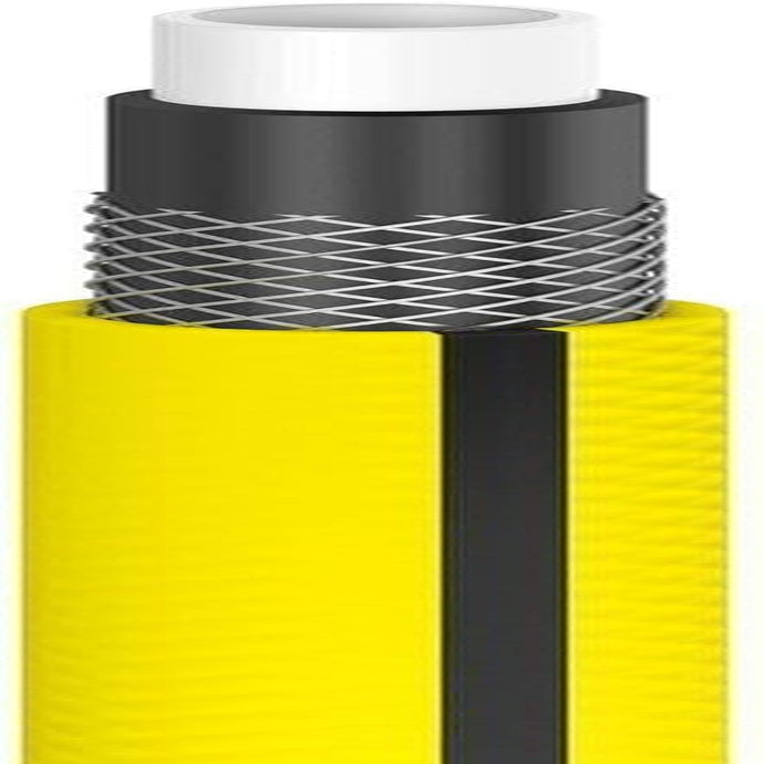 Manguera de jardín Cellfast AMARILLO, ligera, duradera, 4 capas, con aspersor, resistente a los rayos UV y a las algas, resistente a la torsión, tecnología REACH, 20 bar, -10/+50°C, cierre 1/2", 15m