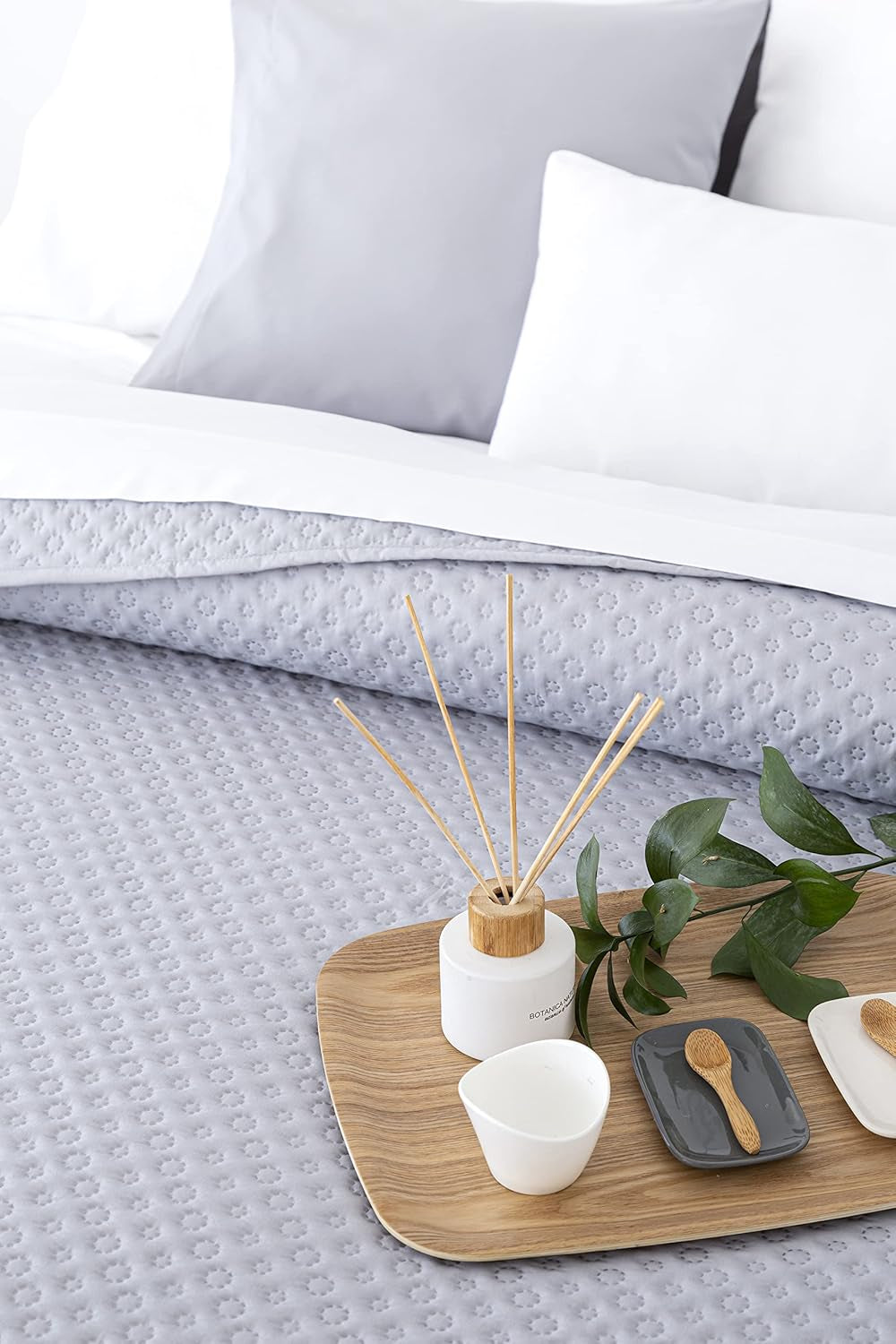 Todocama Fine Boutique Colcha con estampado de piqué, para primavera, verano, otoño e invierno, 100% microfibra súper suave, manta multifuncional, 140/150/160-250 X 260 cm, gris claro Camas y Mantas Beuche den Todocama-Store