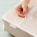 Almohada cervical antiarrugas con funda de satén Youthlow InnovaGoods, multicolor