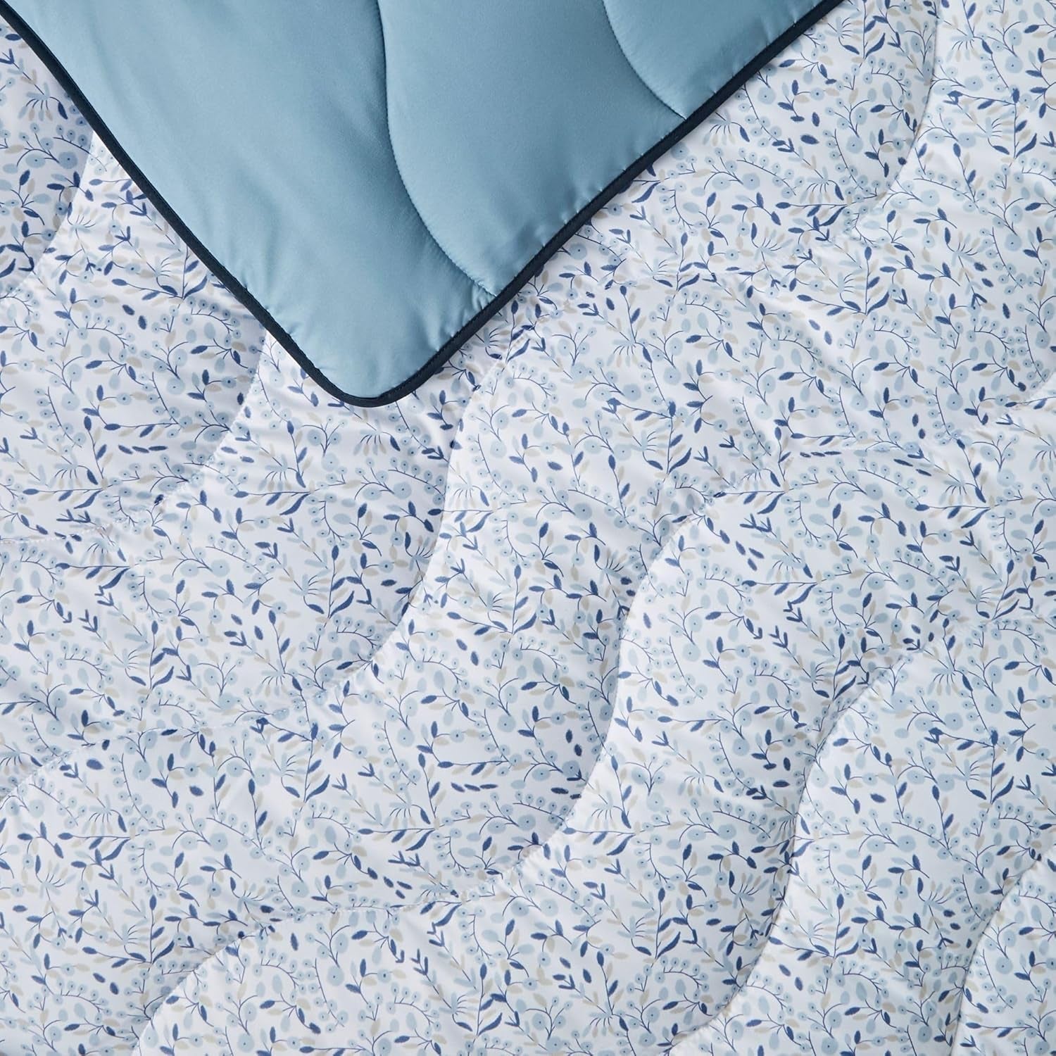 Night Lark Edredón sin funda Super King 6 Tog Primavera Verano - Azul Jardín Edredón súper suave Ligero Lavable a máquina Funda nórdica de secado rápido Edredones y edredones reversibles todo en uno Naty Shop