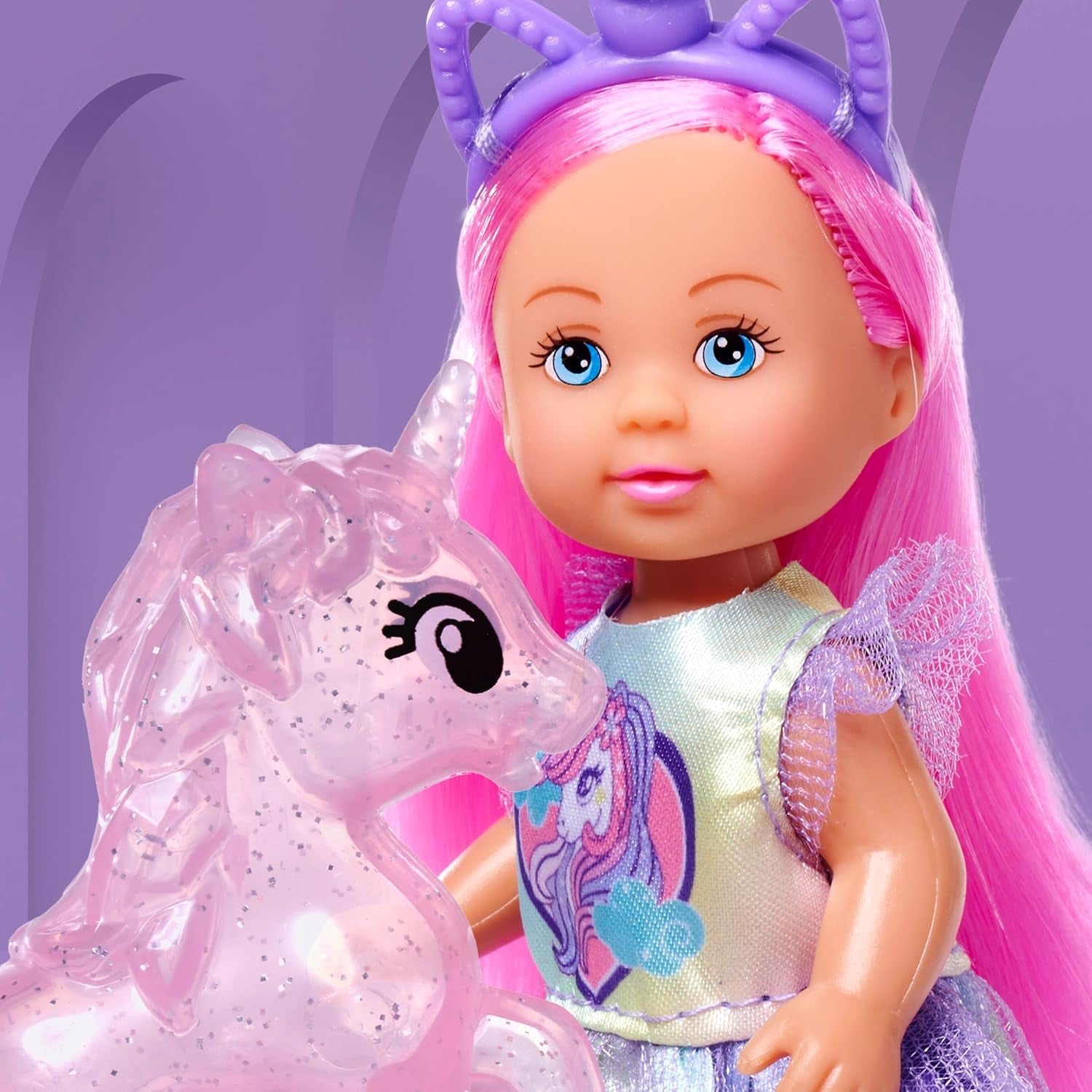 Simba Evi Love Unicorn Play Doll con un lindo vestido de unicornio con diadema a juego, que incluye un unicornio con establo, manzanas y una botella para beber, 12 cm, mayores de 3 años