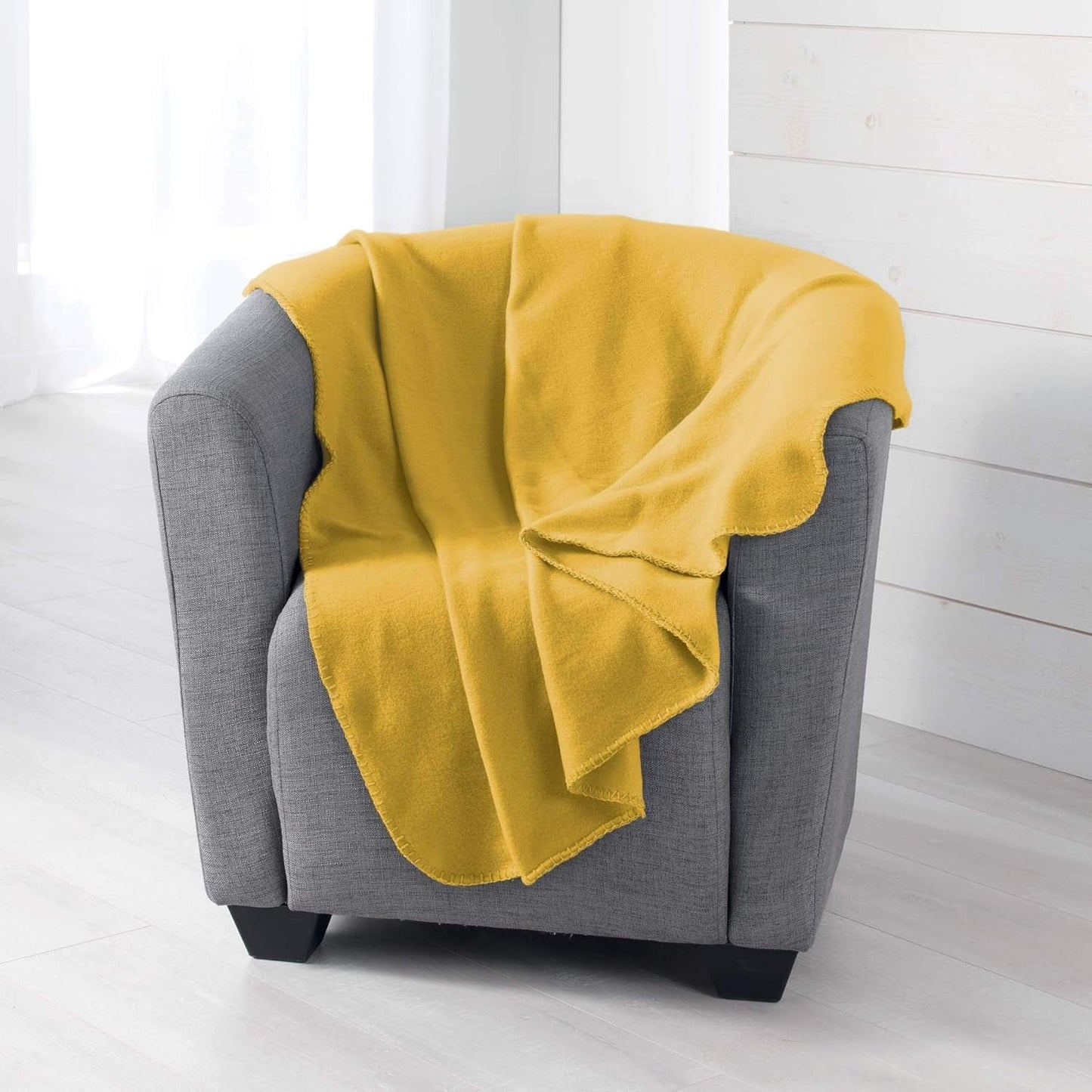 Douceur D'Intérieur, manta polar Milou rosa antiguo, 125 x 150 cm Camas y mantas Douceur d'Intérieur amarillo 125 x 150 cm