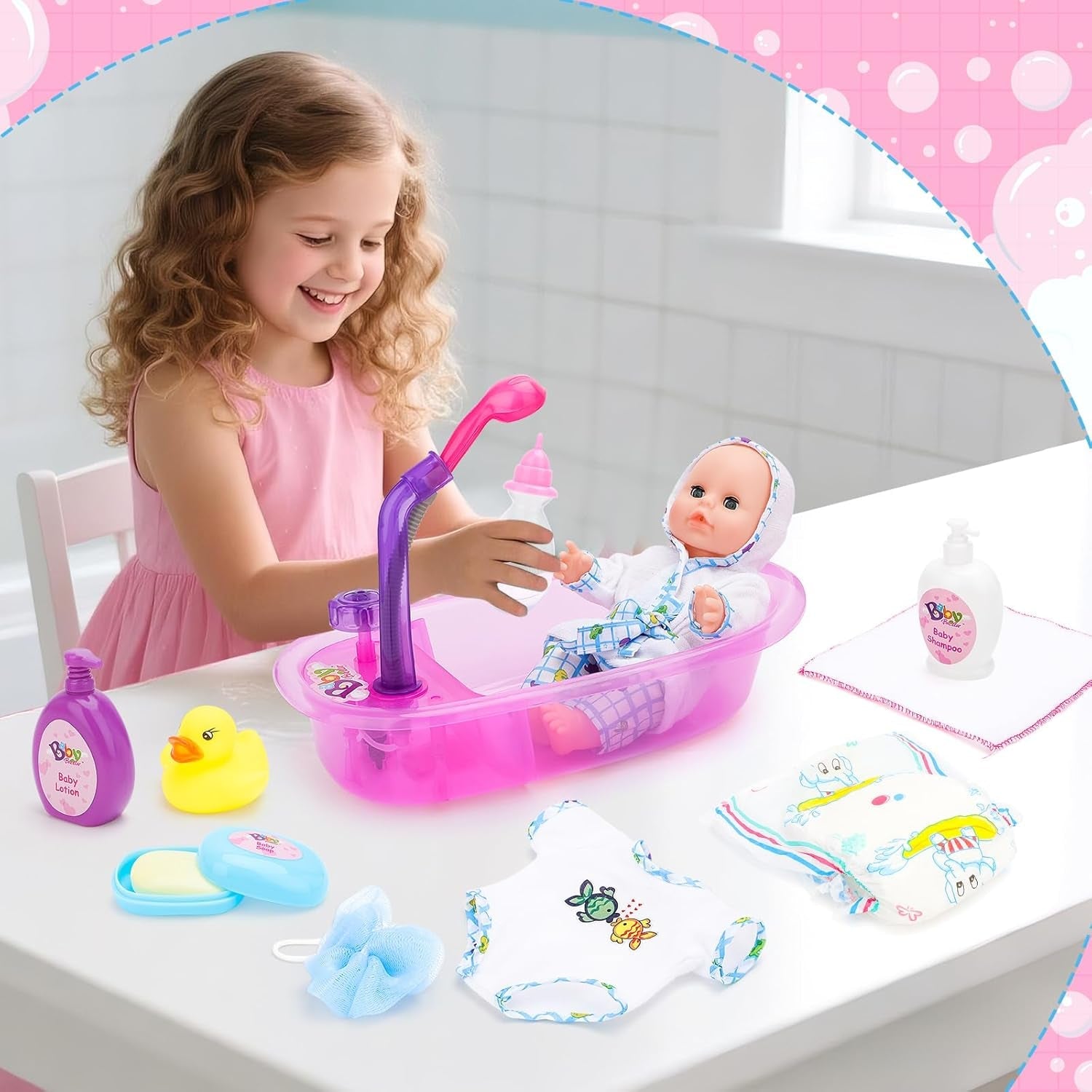 deAO Set de Bañera para Muñecas, Muñeca Interactiva de 33 cm, Baño para Muñecas, Set de Juego para Muñecas con Chupete, Ropa para Muñecas, Albornoz, Pañales para Muñecas, Bañera y Spray de Ducha Funcional