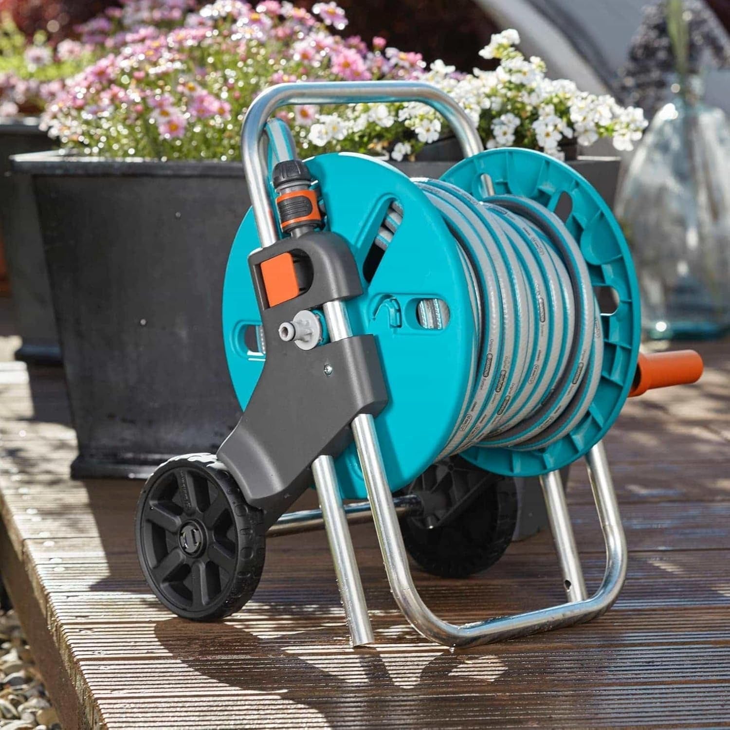 Carro portamangueras GARDENA CleverRoll S, carrete para mangueras, almacenamiento compacto (18500-20)