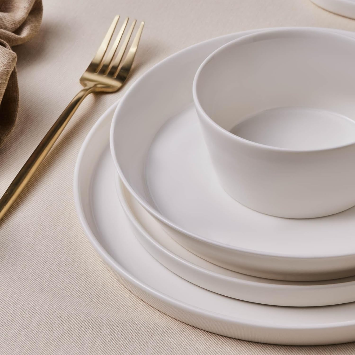 Juego de vajilla Karaca Stream Bone Bomo para 12 personas, juego de platos cuadrados elegantes, vajilla de porcelana blanca elegante
