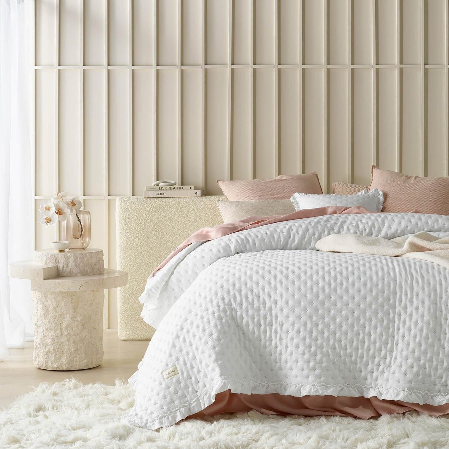 Molly Elegante colcha en color blanco 220 X 240 Cm Colcha versátil como colcha o cubrecama para sofá Manta para cama y sofá Estilo manta Ideal como colcha Camas y mantas Besuche den ROOM99-Store