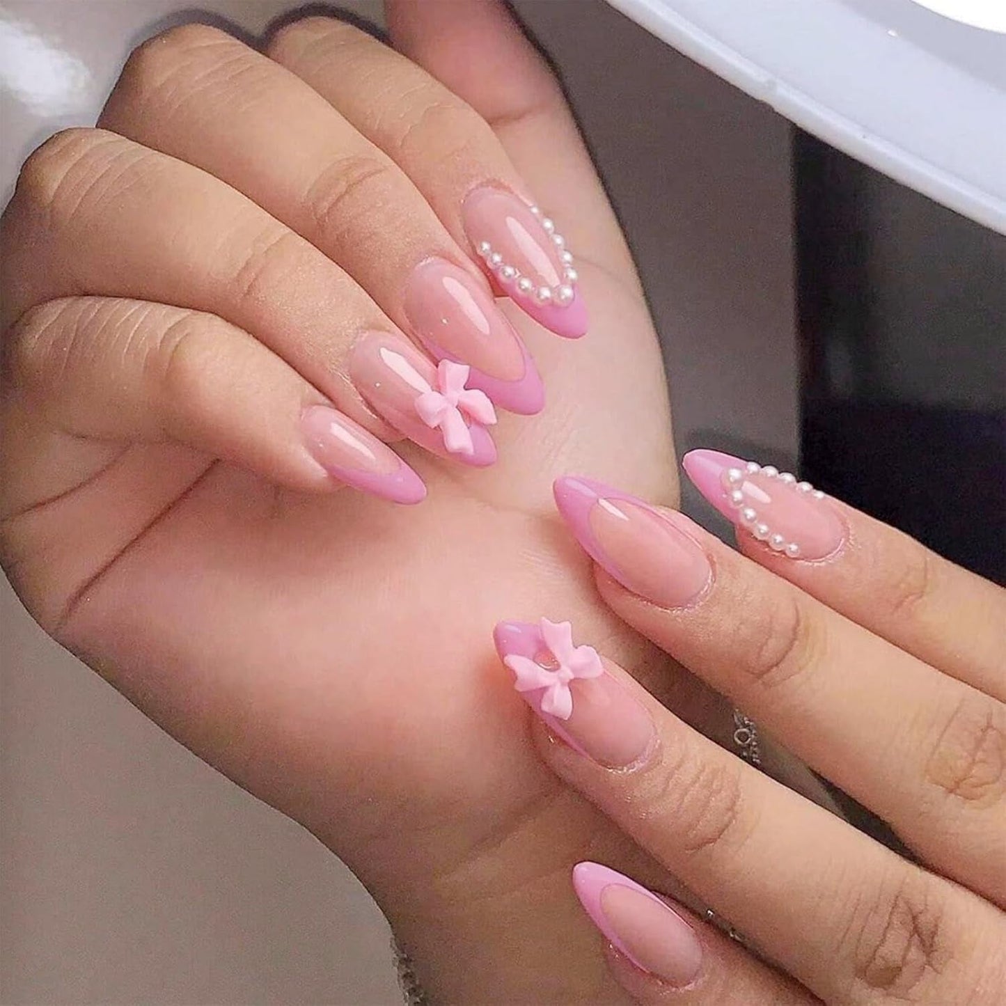 24 Uds. Prensa de almendra blanca sobre uñas francesas con lazos perlas uñas postizas pegamento en puntas de uñas postizas uñas con brillo