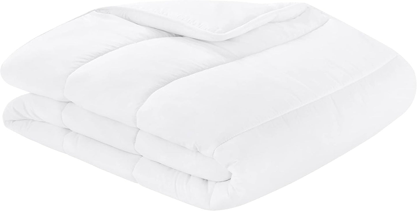 Manta ahorradora de energía Traumnacht - Manta de invierno extra cálida con un peso de relleno de 1.685 g, 100% microfibra, lavable a 60 grados, 135X200 cm, certificado Oeko-Tex, producida según el estándar de calidad alemán Colchas y edredones Naty Shop