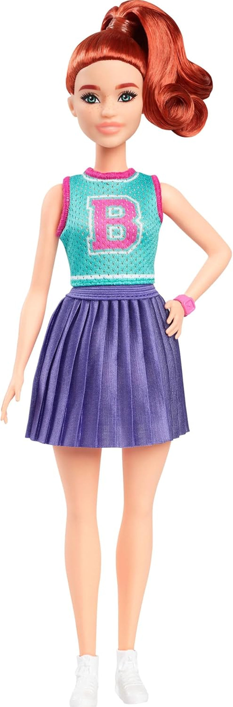 Muñeca Barbie Fashionistas núm. 232 con cabello rojo, top deportivo de jersey con estampado B, falda plisada morada, reloj de pulsera y zapatillas deportivas, HYT90 Naty Shop Dolls Default Title