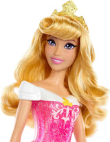 Mattel DISNEY Princess Aurora - Muñeca con atuendo icónico, zapatos y tiara desmontables, top brillante y falda estampada desmontable, cabello largo para peinar, HLW09