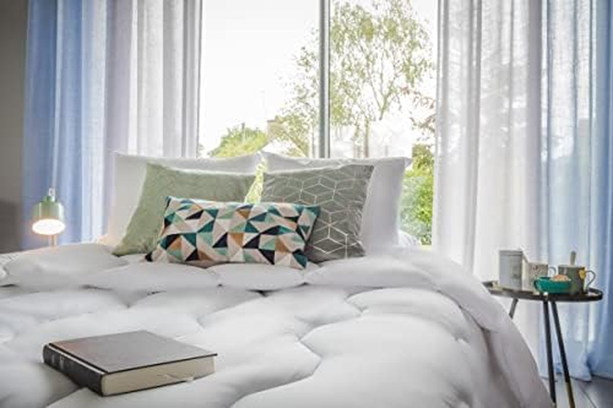 Blanrève - Edredón Aerelle Azul - Ultra suave - esponjoso y confortable - para cama doble - ecológico - fibra confort buena para los océanos 240 X 220 Cm Edredones y edredones Naty Shop