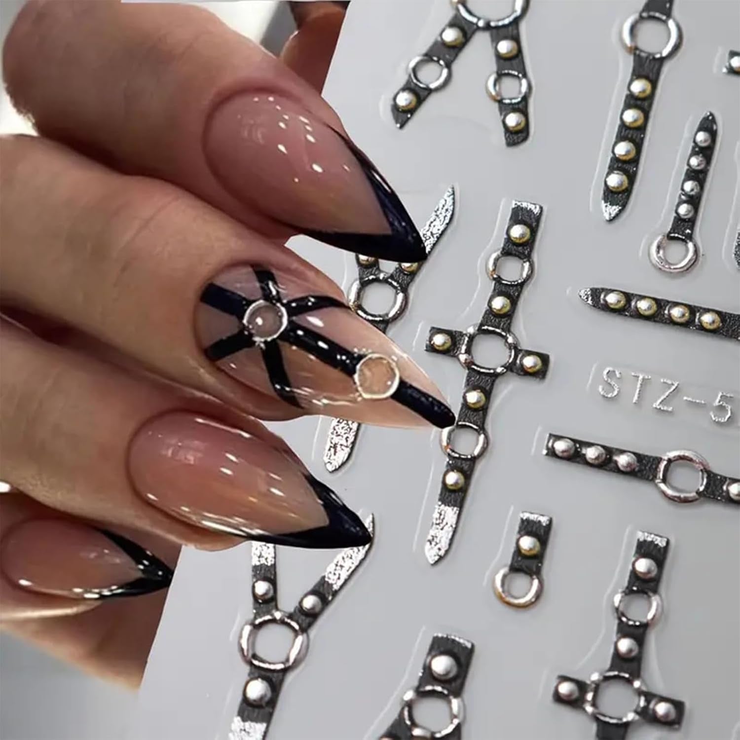 2PCS 5D En Relieve Gótico Punk Nagelsticker, Nagel Sticker Selbstklebend Kreuz Und X-Form Halloween Nagelaufkleber, Nageldesign Zubehör Für Damen Nail Art