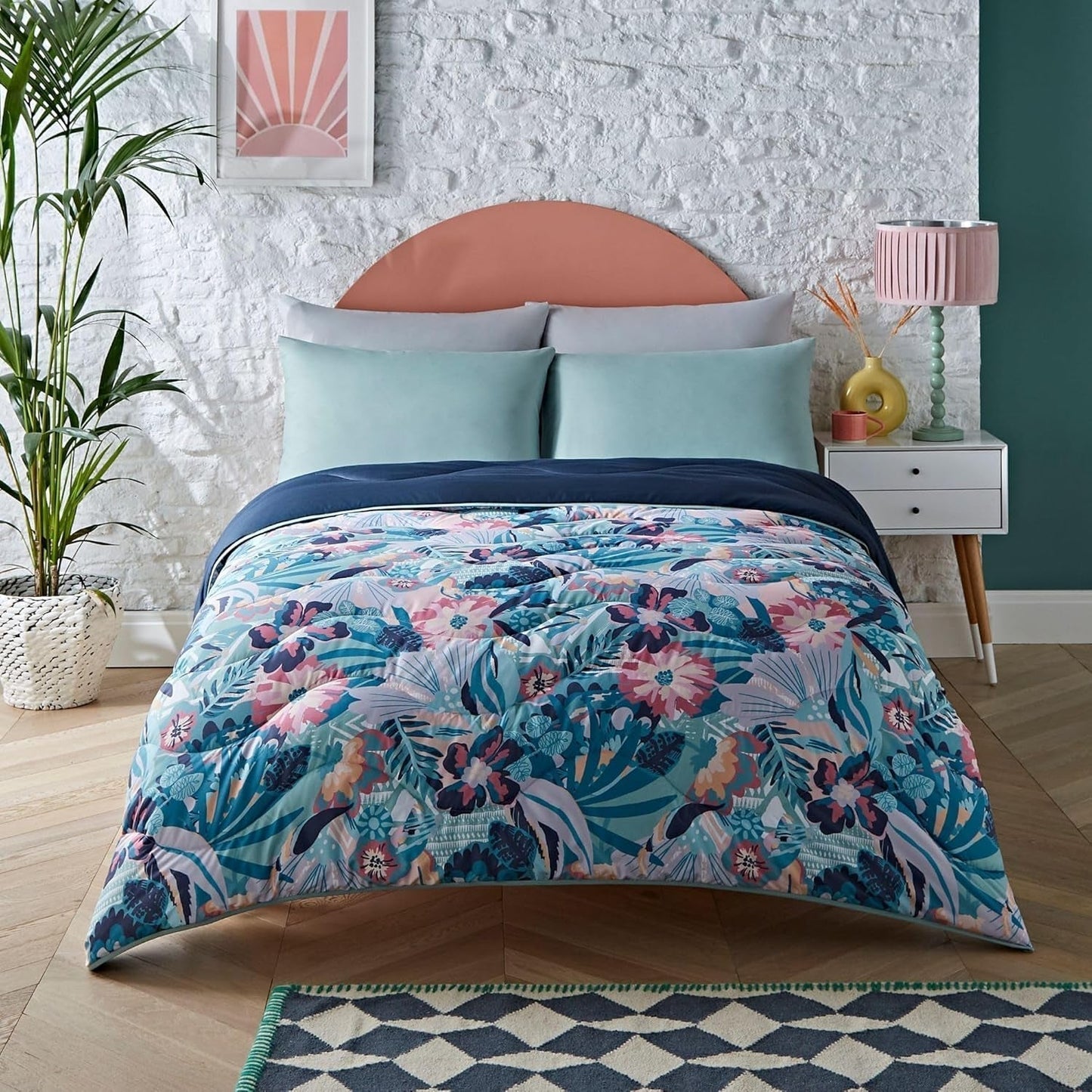 Edredón sin funda Night Lark Super King 6 Tog Primavera Verano - Ondas abstractas. Manta súper suave, cómoda y ligera. Lavable a máquina y de secado rápido, todo en un solo juego Fundas de almohada reversibles Naty Shop Edredones y edredones Palmeras en colores pastel Cama individual