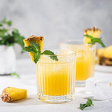 Rauch Feliz Día Piña | Explosión de sabores tropicales | Elaborado con jugo de piña 100% concentrado | 6 x 1 litro, Tetra Prisma Bebidas sin alcohol Naty Shop