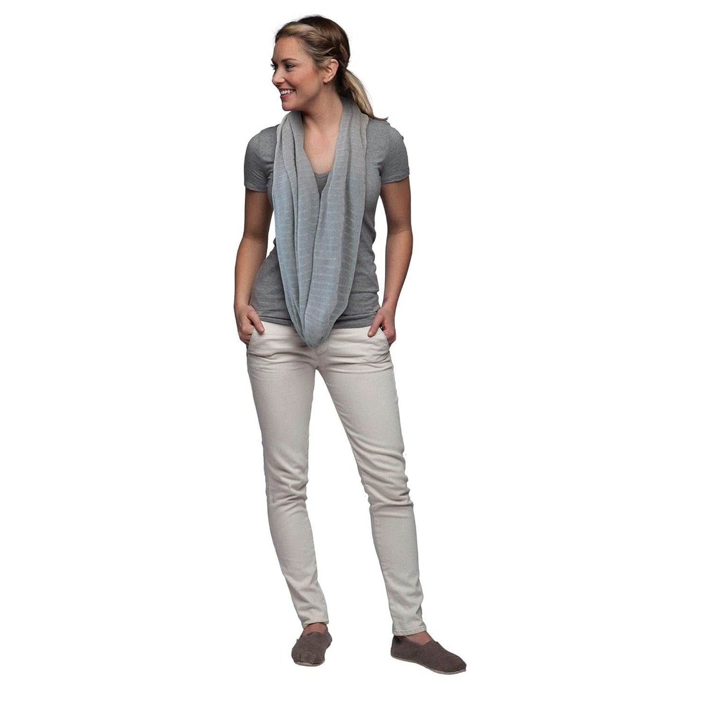 Chicco - Pañuelo de lactancia Boppy Infinity 17 Cm gris Accesorios Alimentación y Lactancia Bebe Naty Shop