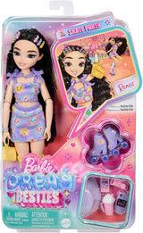 Muñeca Barbie Dream Besties y accesorios, muñeca Barbie Renee de moda con patinaje sobre ruedas y pelo negro, 12 accesorios temáticos con vídeos y comida, JFX99